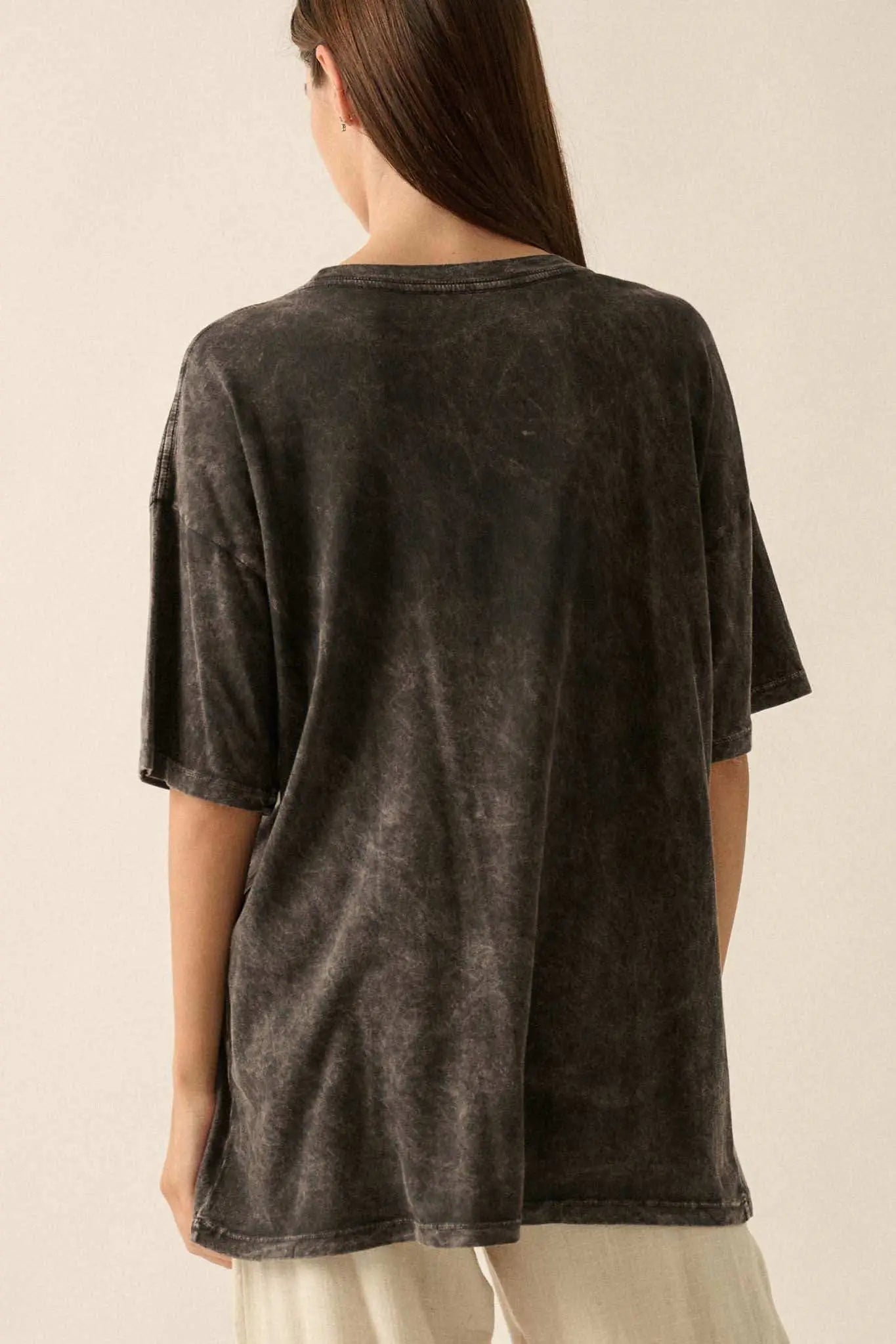 Tiger Tarot Oversized Vintage-Wash Graphic Tee