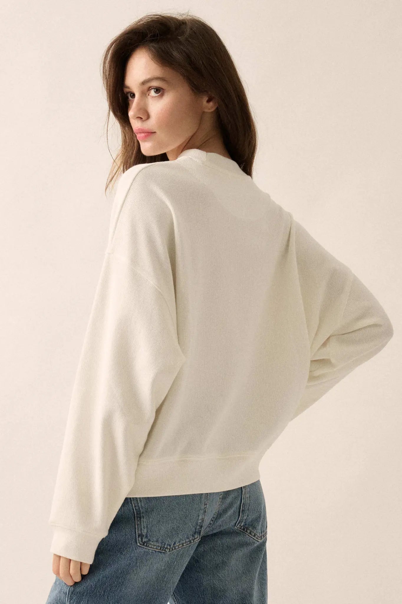 Too Glam Oversize Thermal Graphic Top