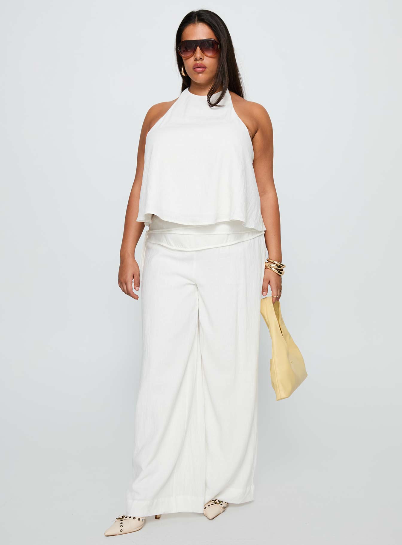 Aquaria Halter Linen Blend Top White Curve