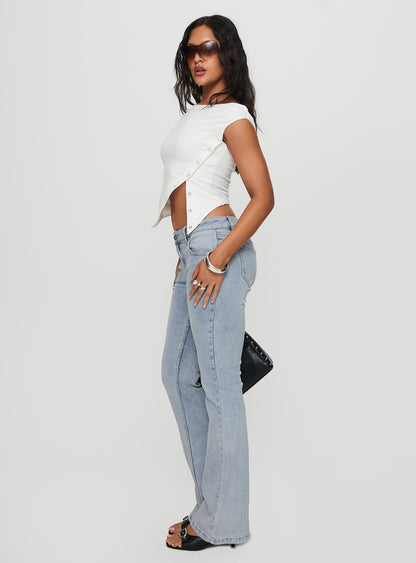 Bethany Low Rise Bootleg Jeans Light Wash