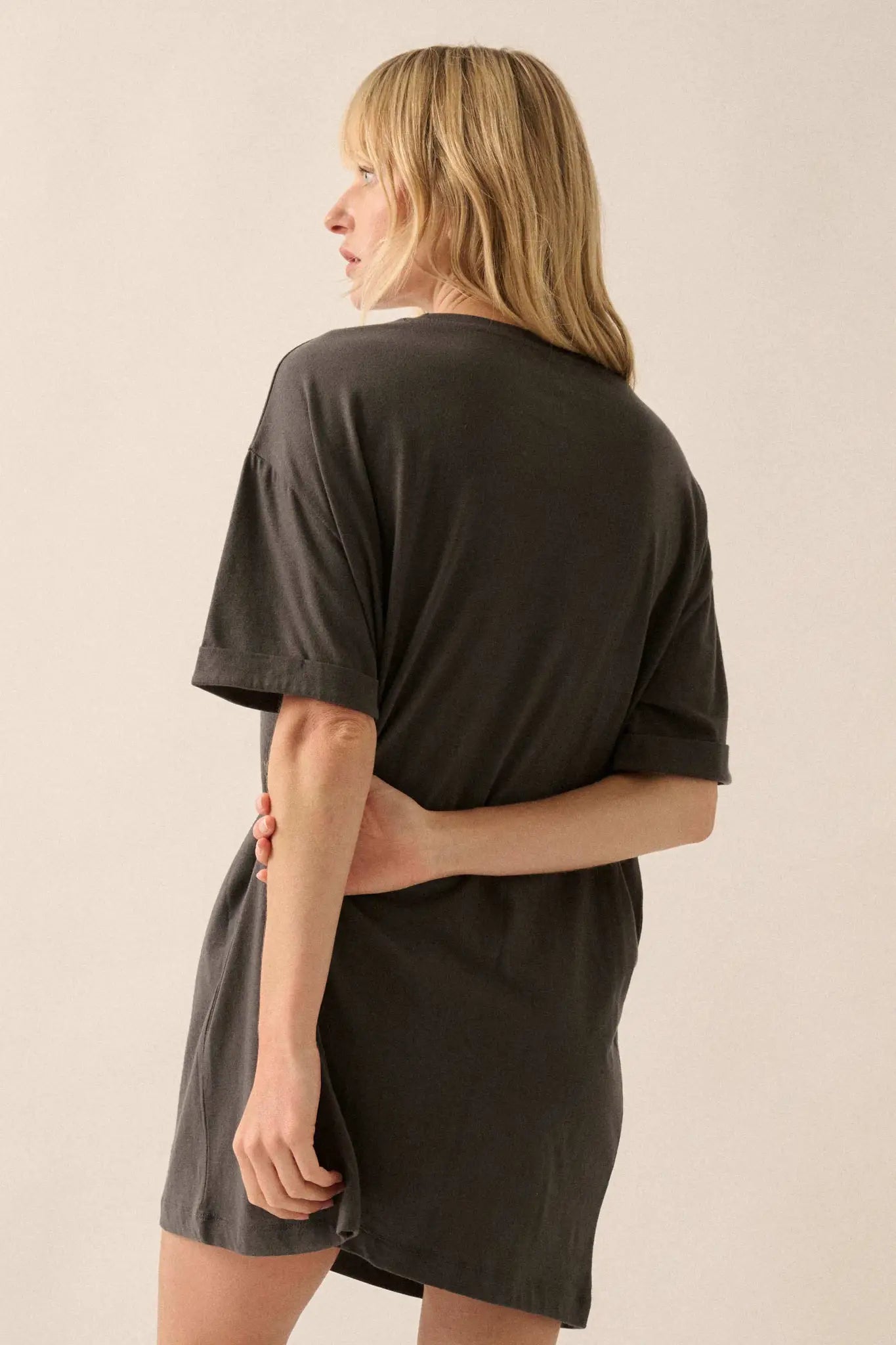 You Bow Girl Oversize Cuffed Graphic Tee