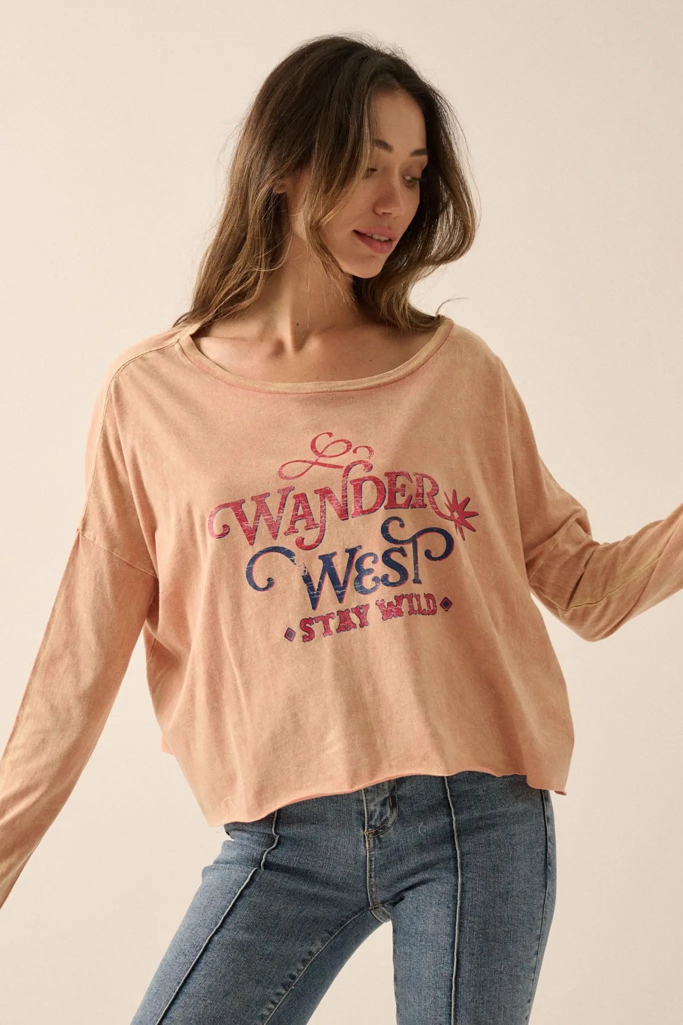 Wander West Cropped Long-Sleeve Graphic Tee