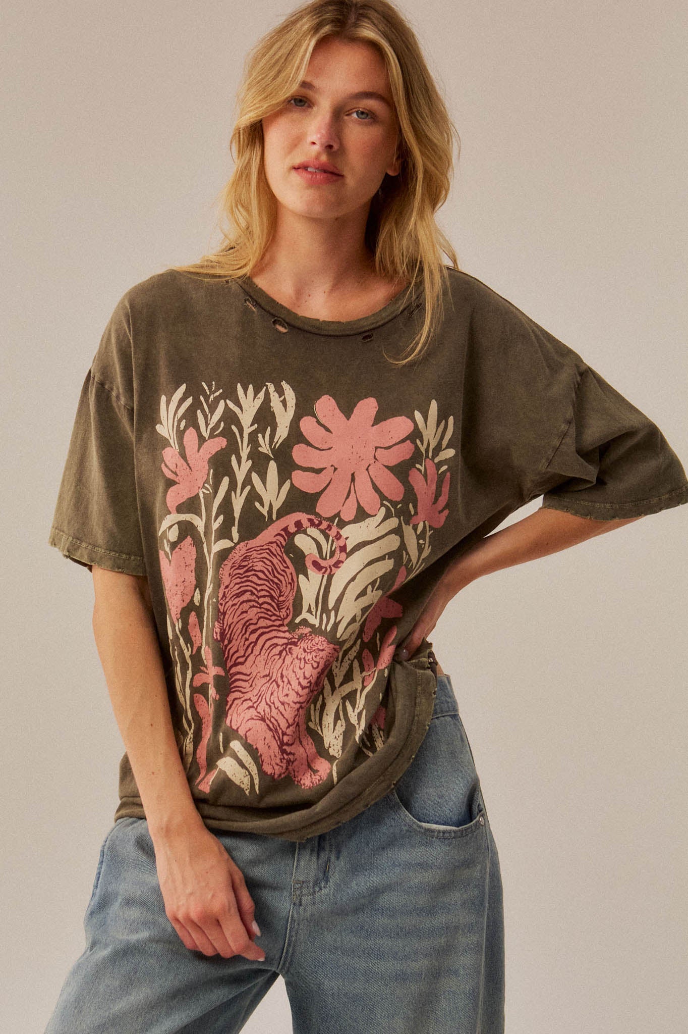Tiger Garden Distressed Oversize Graphic Tee