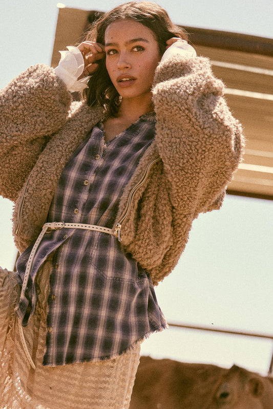 Warm Fuzzies Faux Shearling Zip-Up Teddy Jacket