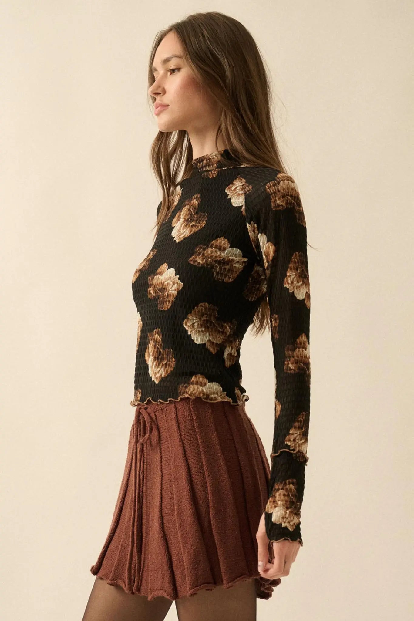 Sweet Scent Floral Honeycomb Mesh Thumbhole Top