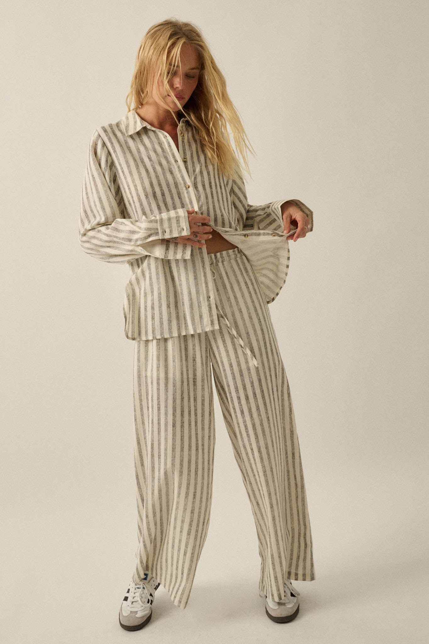 Weekend Mood Striped Wide-Leg Drawstring Pants