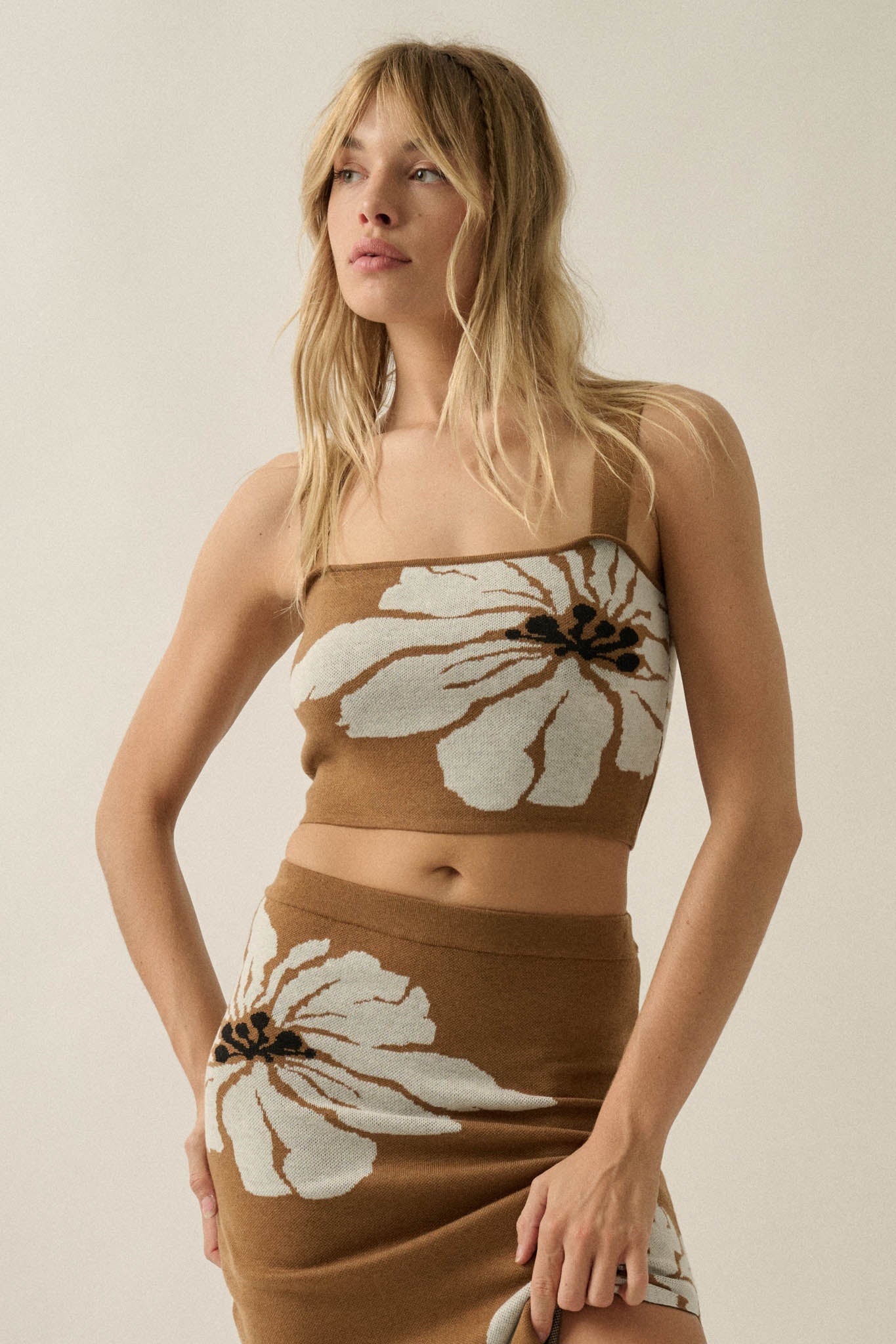 Wild Hibiscus Floral Jacquard-Knit Tank Top