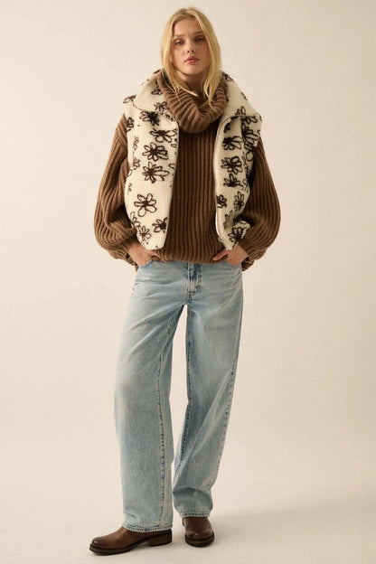 Winter Garden Floral-Print Sherpa Fleece Vest