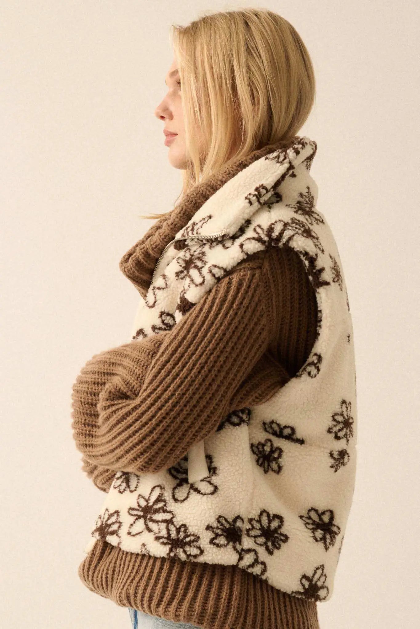 Winter Garden Floral-Print Sherpa Fleece Vest