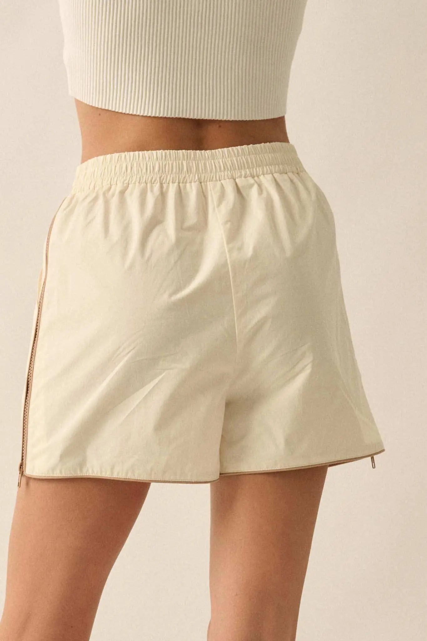 Zip Zap Side-Zip Piping-Trim Drawstring Shorts