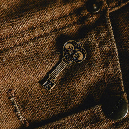 KEY - PIN BADGE - Thirteensupply.co