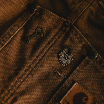 LOCK & KEY - PIN BADGE SET - Thirteensupply.co