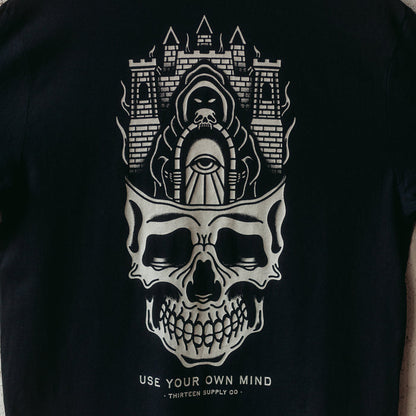 USE YOUR OWN MIND - BLACK UNISEX T-SHIRT